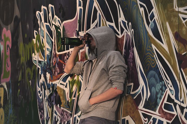 Kiedy tak właściwie wolno wdrożyć obligatoryjne leczenie alkoholizmu?